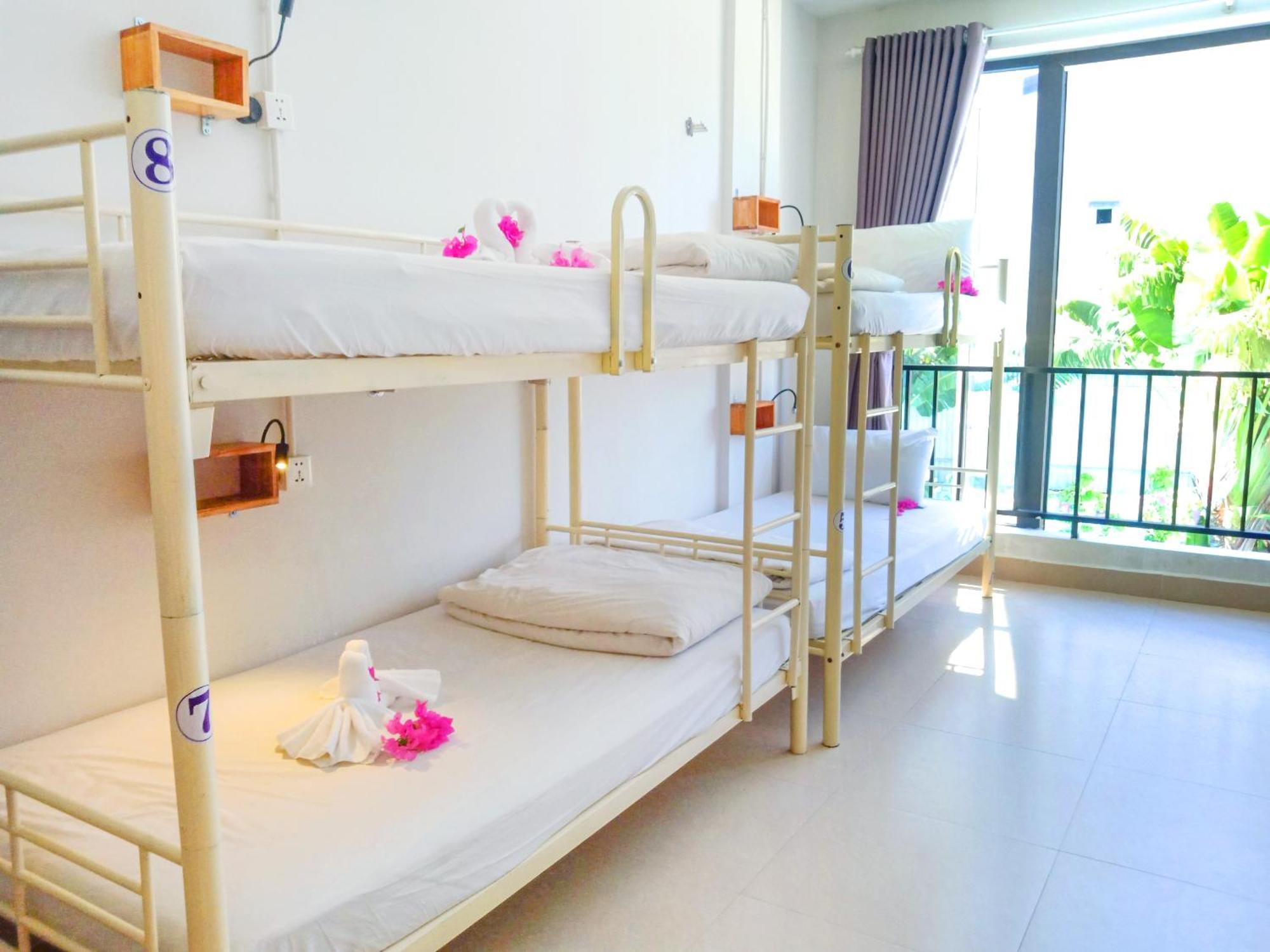 Bed Station Hostel & Pool Bar Hoi An " Former Sunflower" Экстерьер фото