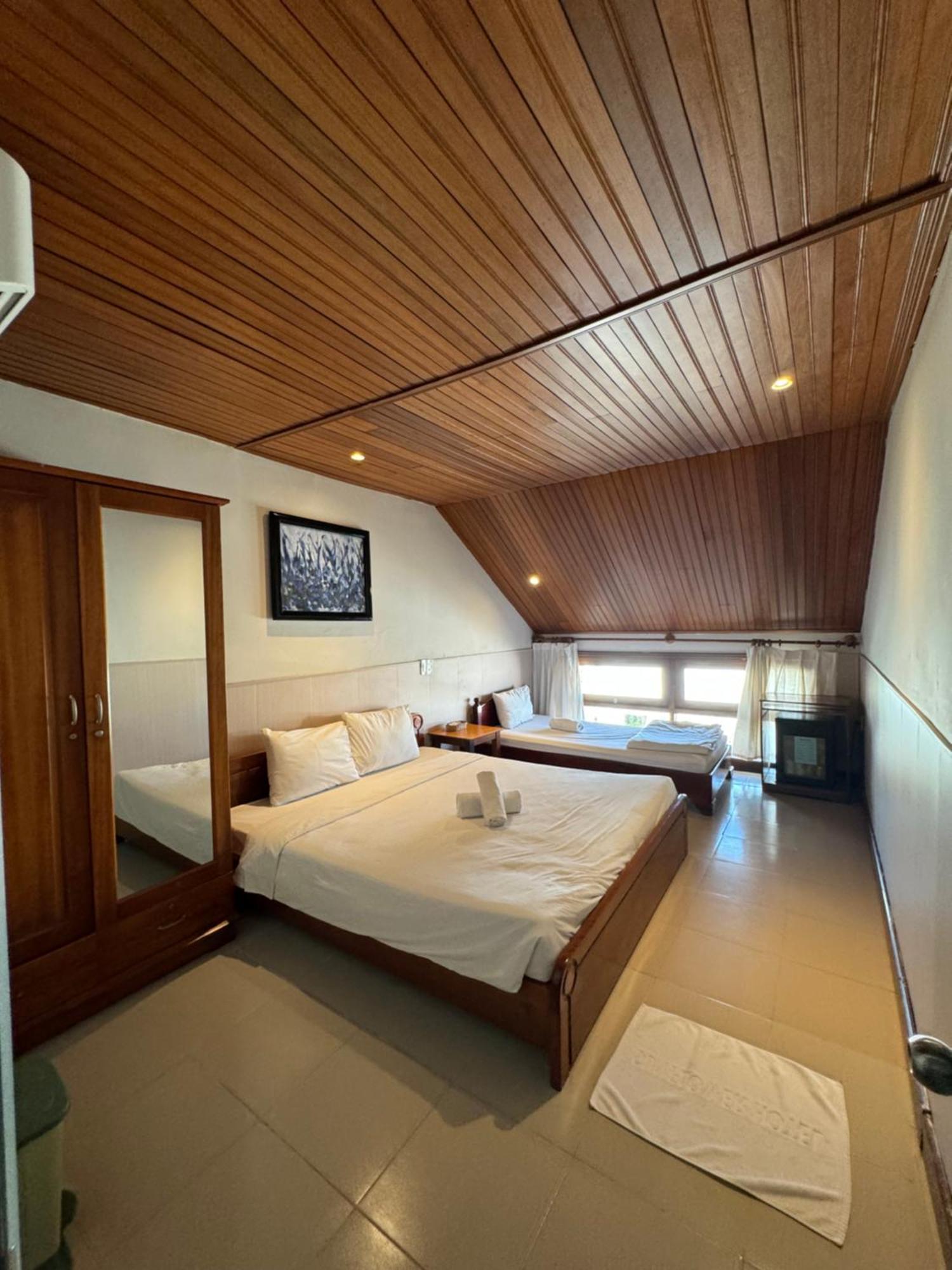 Bed Station Hostel & Pool Bar Hoi An " Former Sunflower" Экстерьер фото